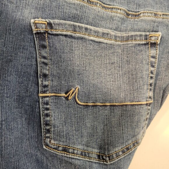 Maurice's M Jeans Size Mid Rise 24W PLUS Host Pick - Picture 6 of 6
